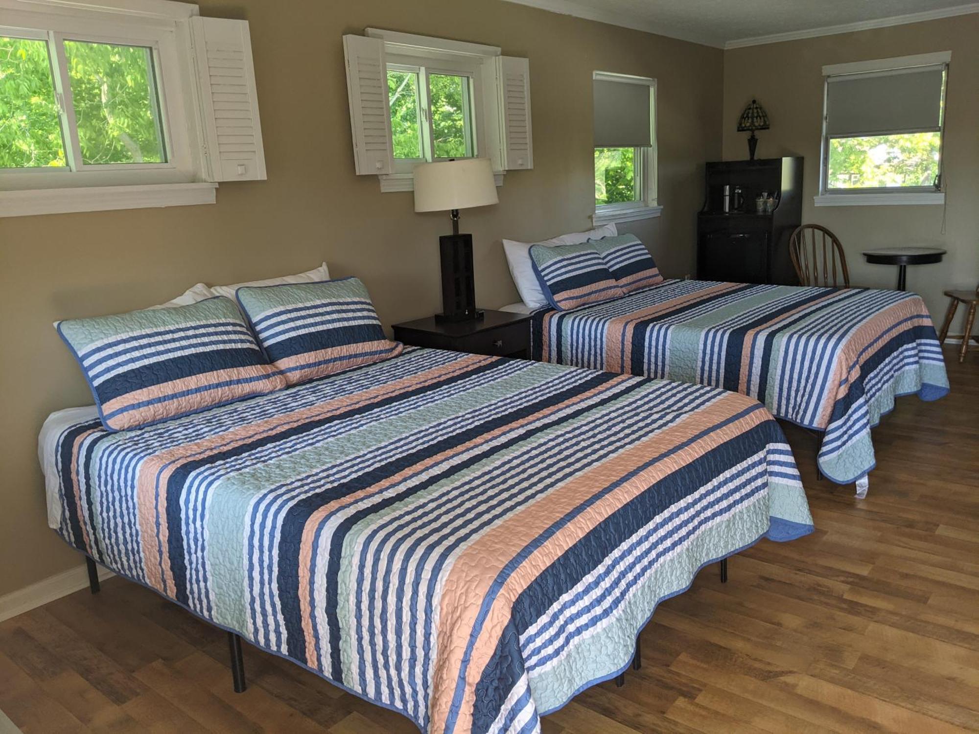 Riverboat Inn & Suites Madison Eksteriør bilde